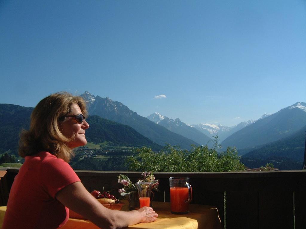 Ferienwohnungen Tiroler Alpenhof Innsbruck Rum bild