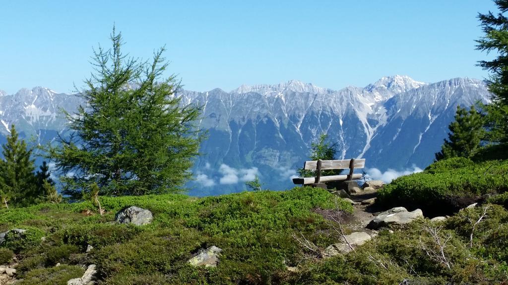 Ferienwohnungen Tiroler Alpenhof Innsbruck Exteriör bild
