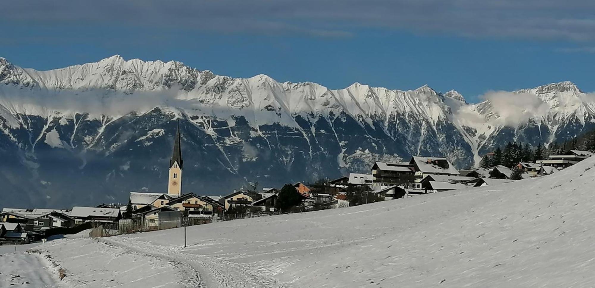 Ferienwohnungen Tiroler Alpenhof Innsbruck Exteriör bild