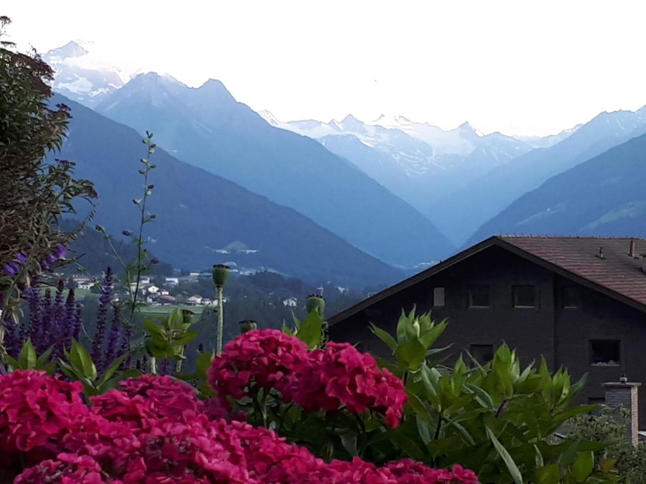 Ferienwohnungen Tiroler Alpenhof Innsbruck Exteriör bild