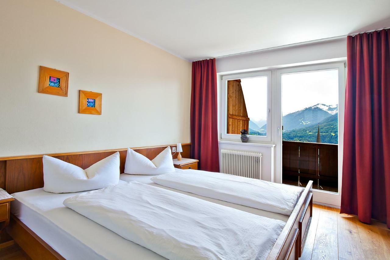 Ferienwohnungen Tiroler Alpenhof Innsbruck Exteriör bild